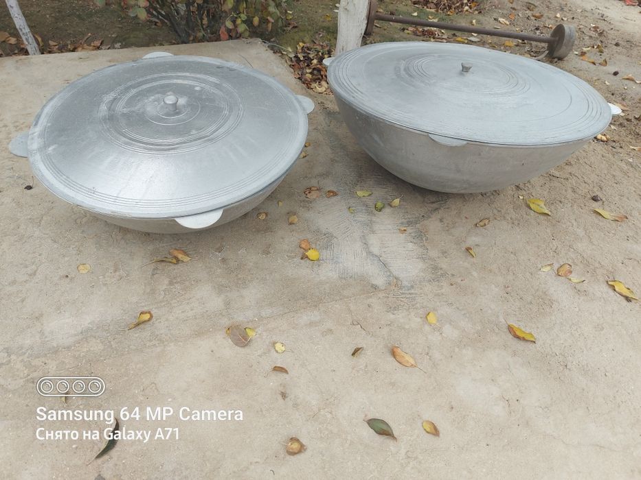 Продам казан с крышкой