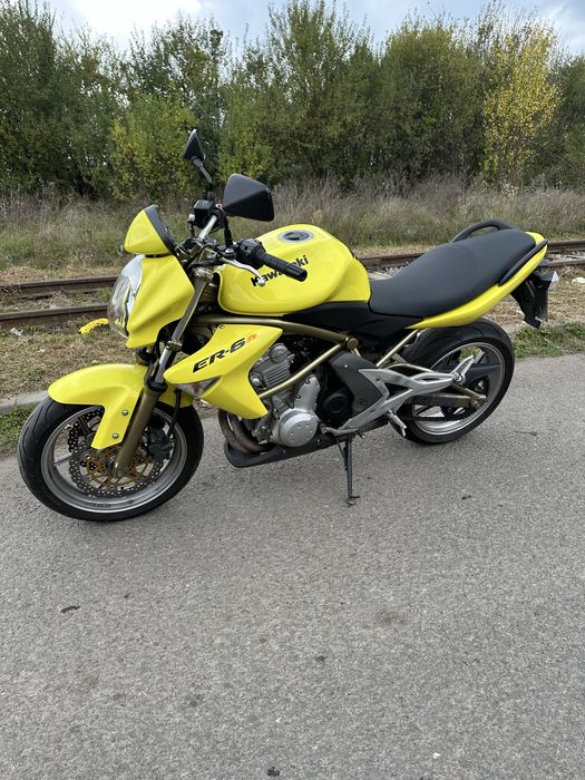 Kawasaki er-6n  650cm3