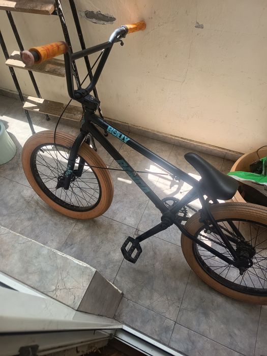 Bmx със спирачка