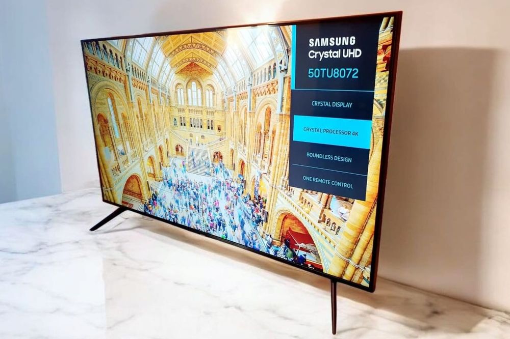 Телевизор ( КАТО НОВ)  -  Samsung 50 ИНЧА - Smart - 4K - Ultra -  HD !