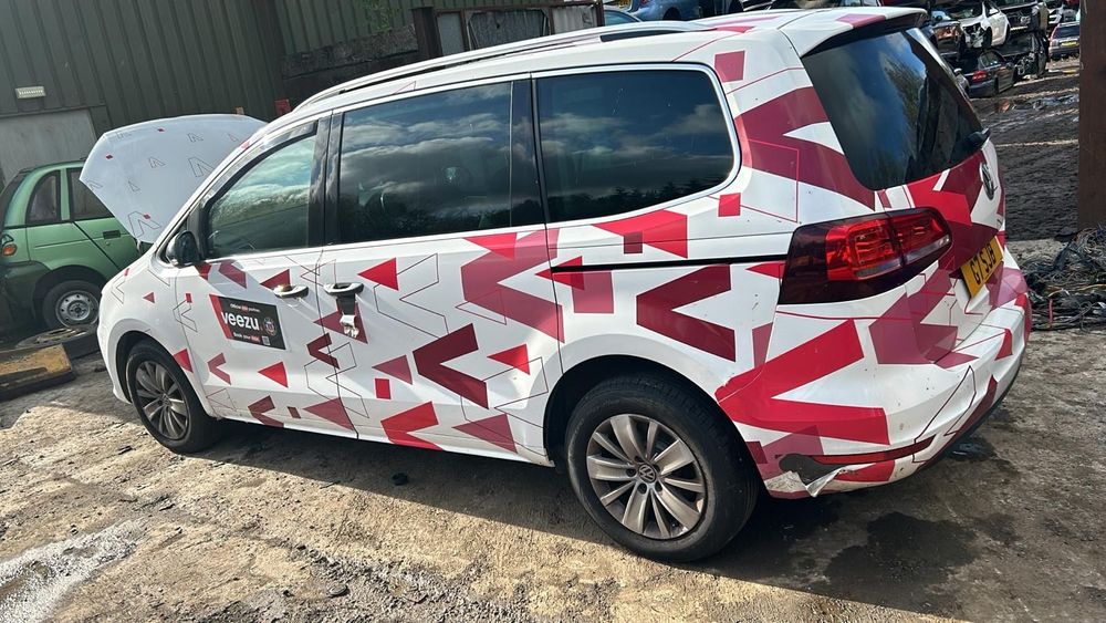 DEZMEMBREZ Piese Auto Volkswagen Vw Sharan 7N Motor 2.0 Diesel Euro 6 150 CP cod DFL Cutie Viteze Automata PNZ NJJ NLN Bara Fata completa Capota Portiera fata culisanta spate Haion Stop tripla LED Injector Pompa Inalta Kit Injectie