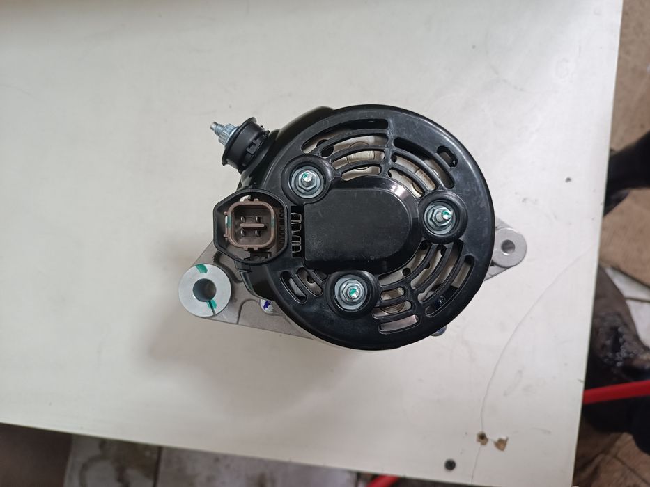 Генератор 1kd,2kd Тойота 2.5 3.0 дизель