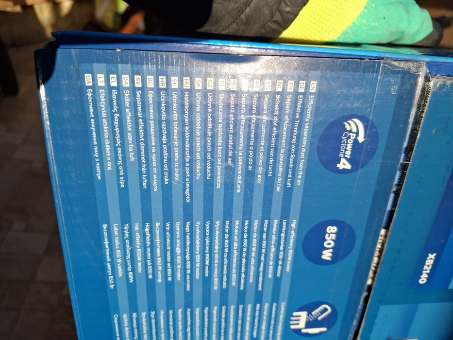 Aspirator Philips Power Cyclone 2000 Nou Fără sac 850W