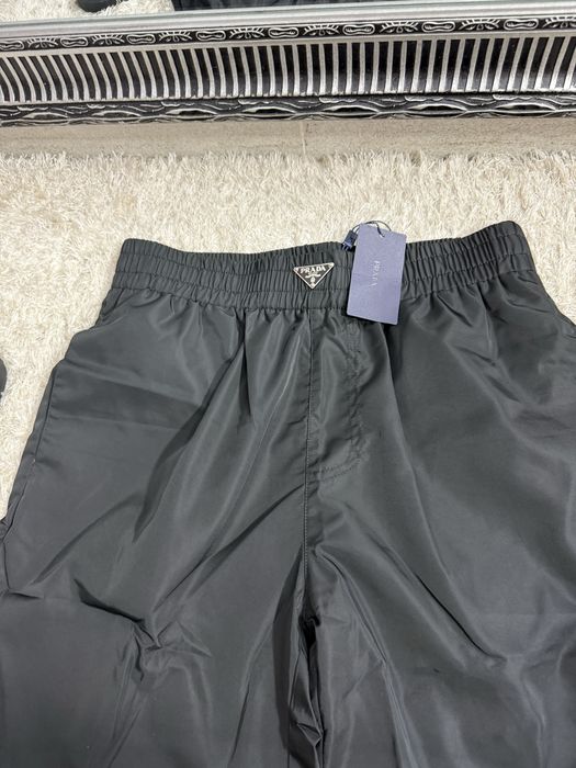 Sort de baie Prada colectie noua vara 2025