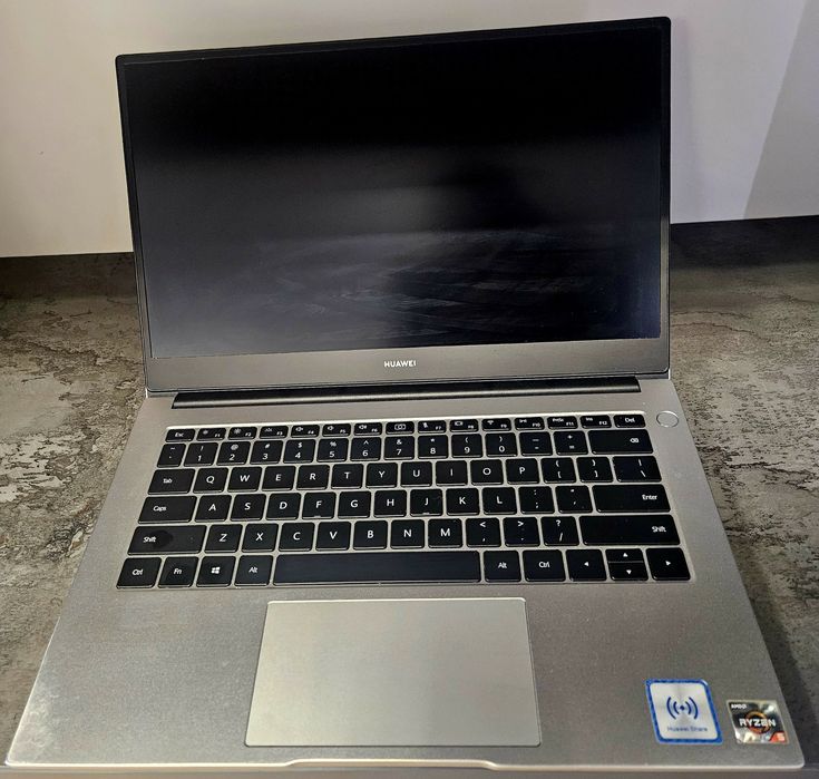 Amanet F28: Laptop Huawei Matebook D14 (N)