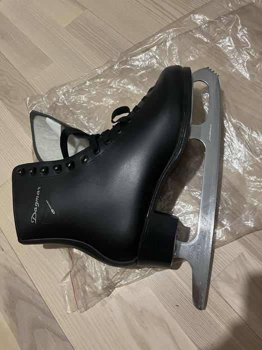 Коньки женские Botas Dagmar
