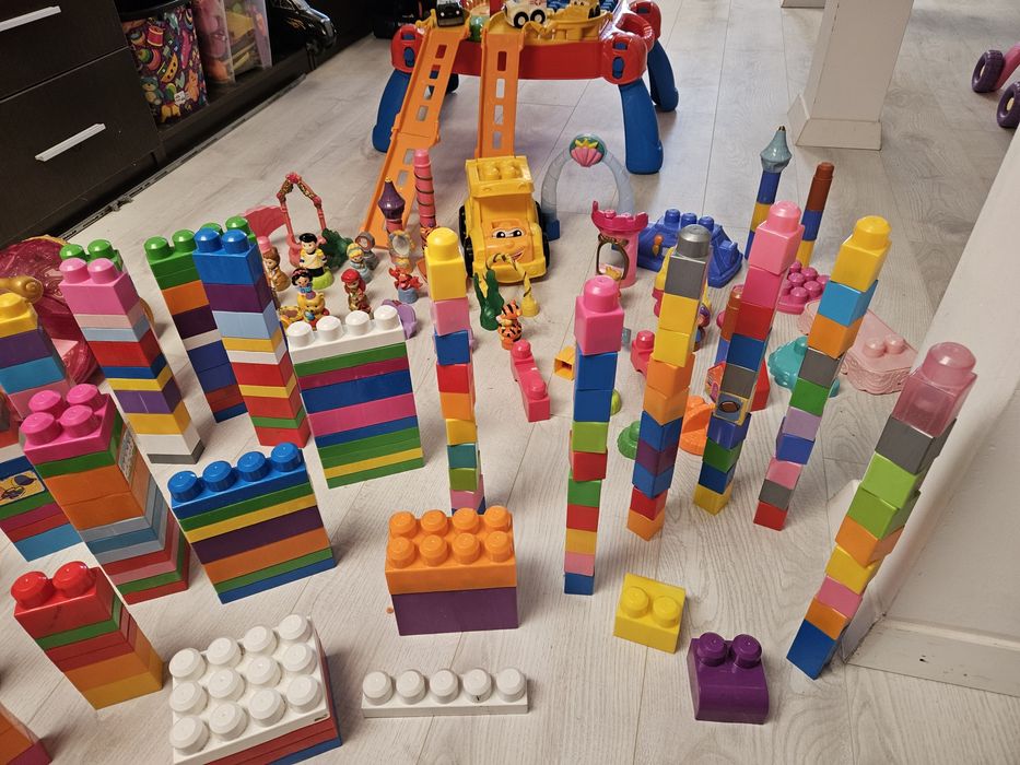 Lego Mega Blocks