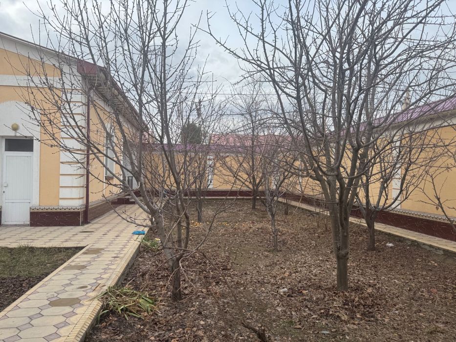 6 сотихли катедж сотилади, Тошкентда дом булса хам бартерга келишамиз