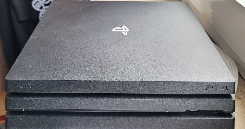 PlayStation 4 Pro с 1TB памет
