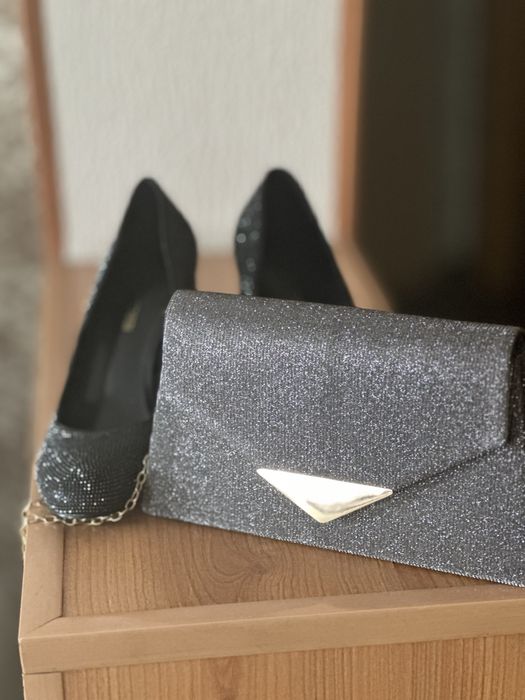 Продаются новые туфли и клатч