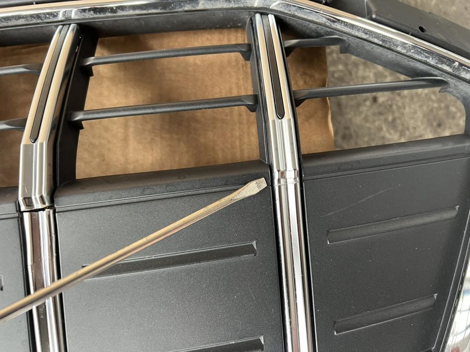 Предна решетка за AUDI A4 ALLROAD B9  2022 година- 8W0853651 DP BCL