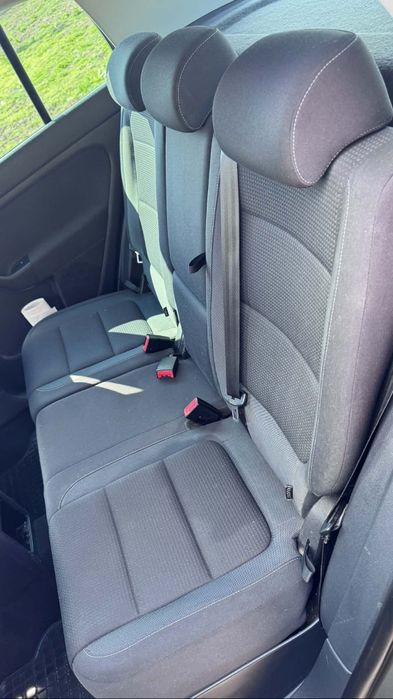 Vând masina golf plus 2011