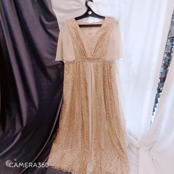 Продам вечерний платья за 10000