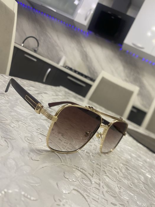 DITA ochelari de soare pentru barbati!