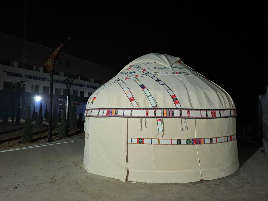 Юрта Утов тоза экологик махсулотлардан таёрланадигон уйи.