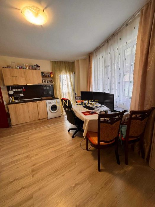 Продава се Двустаен апартамент в Свети Влас - 60 кв.м за 587 €/кв.м - Снимка #1