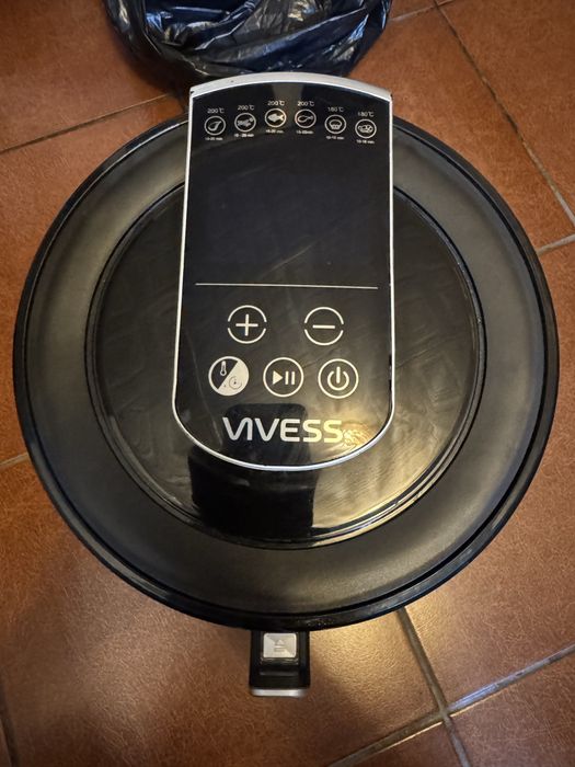 Airfryer Vivess noua , niciodata folosita