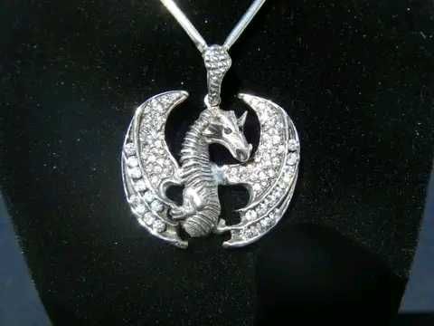 Сребърни медальони