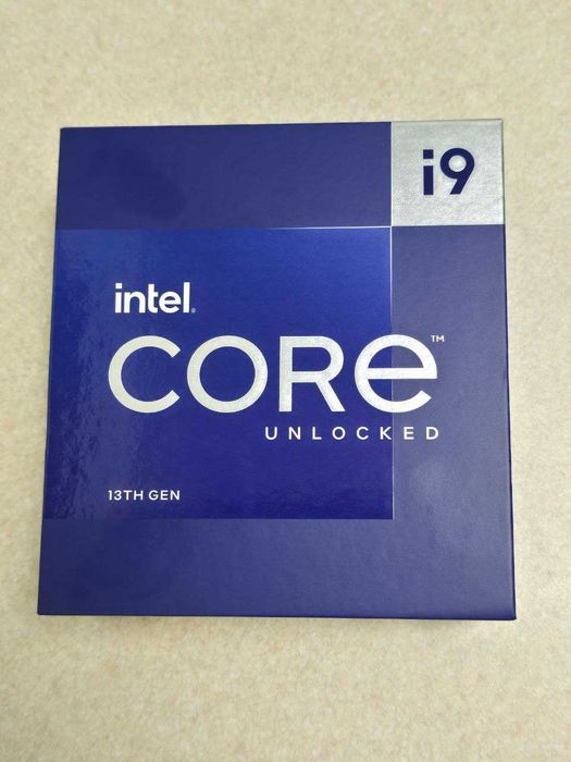 Gigabyte Z790 Aorus Master  +  Intel® Core™ i9-13900K