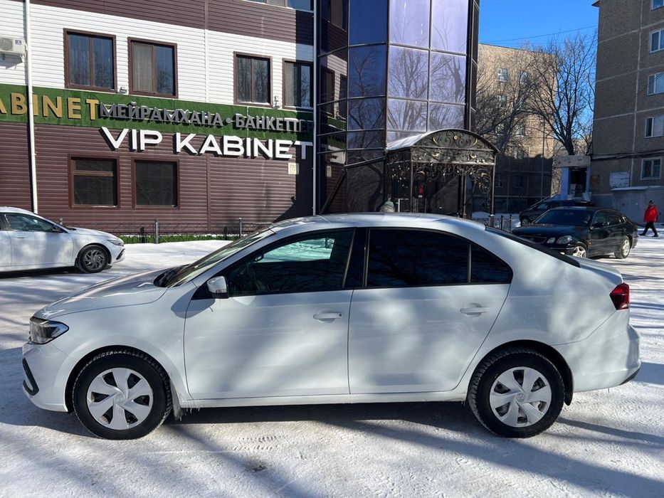 Volkswagen Polo 2021