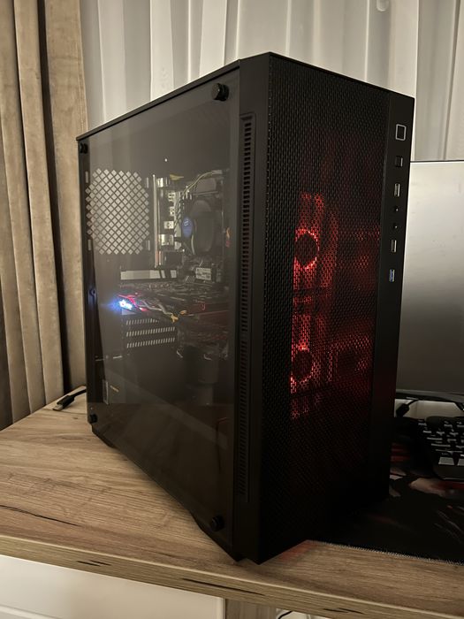 Carcasa deepcool mid tower