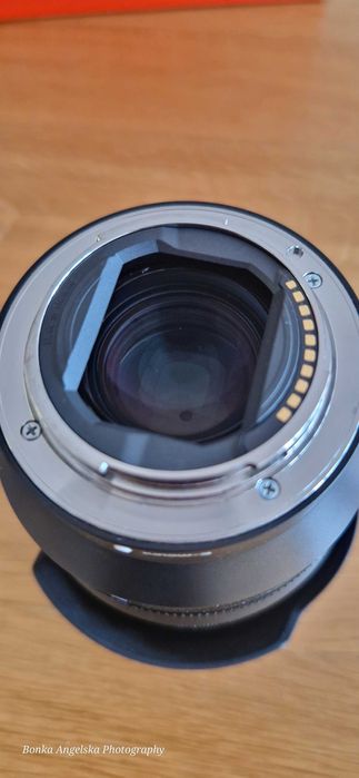 Широкоъгален обектив Sony 35mm F/1.4 Е-mount