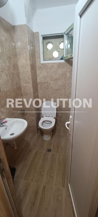 Дава се под наем Двустаен апартамент в Пловдив, Каменица 1 - 70 кв.м за 409 € - Снимка #3