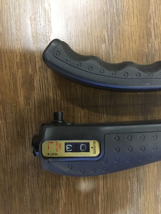 Уред за трениране на предмишница, ръкохватка, пружини за стискане