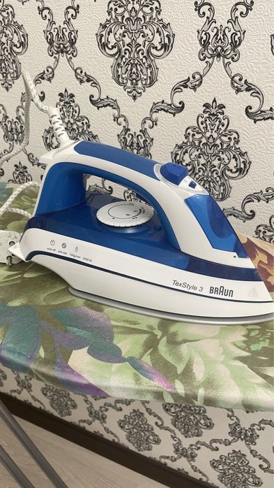 Продается утюг Braun