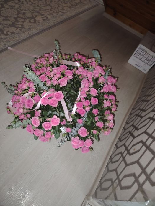 Корзина роз по выгодной цене