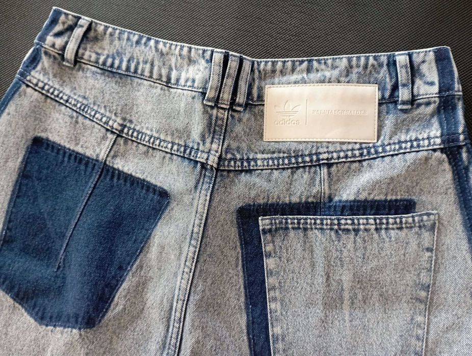 Красив Деним от адидас Originals и Ксения