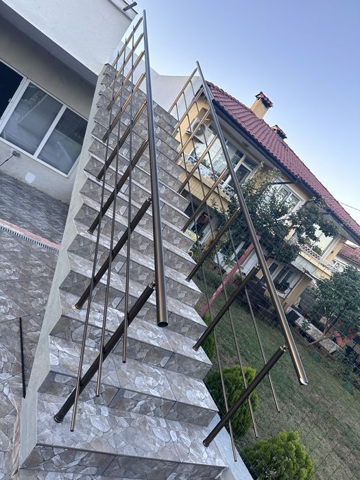 Алуминиеви парапети