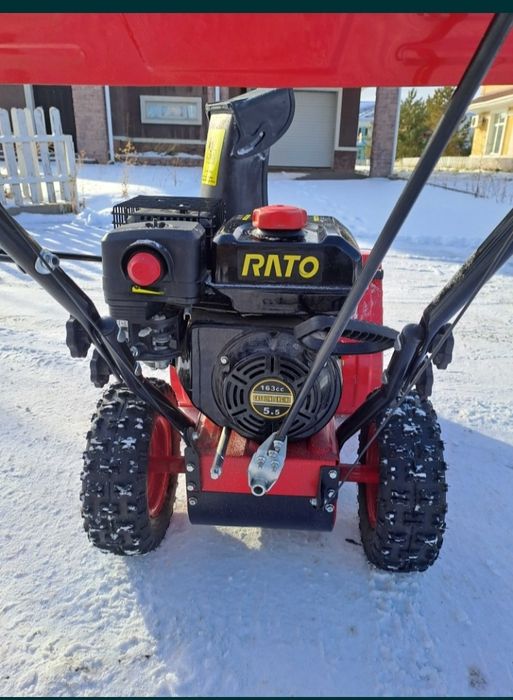 Снегоуборочная машина