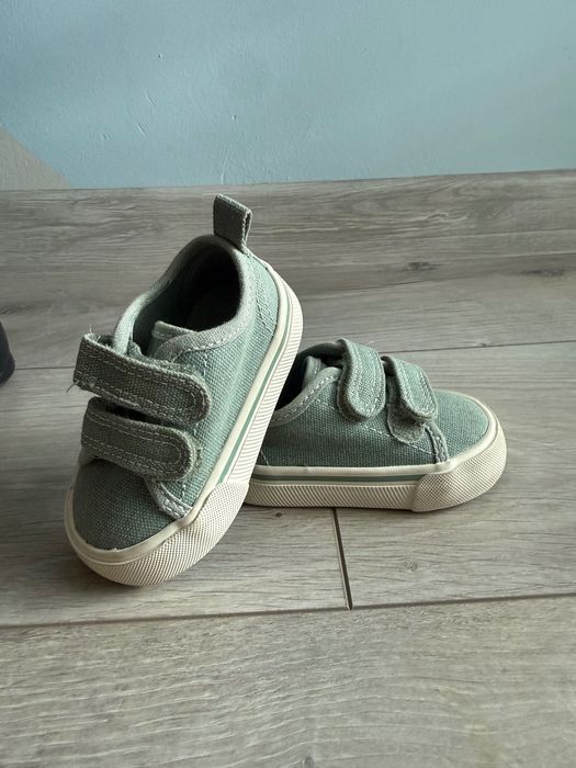 Обувки за момченце /В добро състояние/ Цена на всеки чифт в описанието!