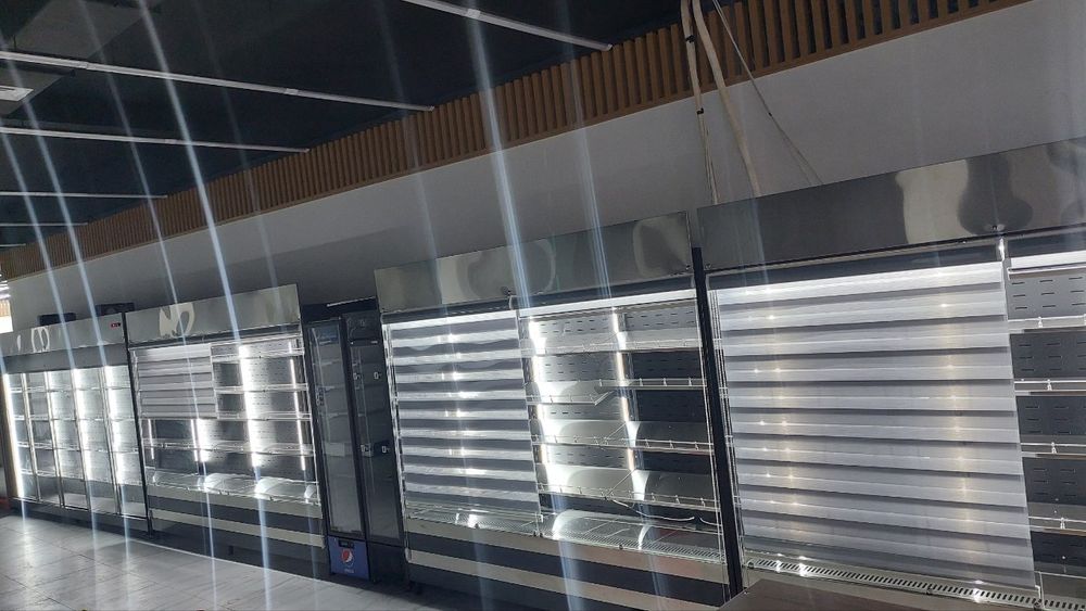 Холодильник витрина