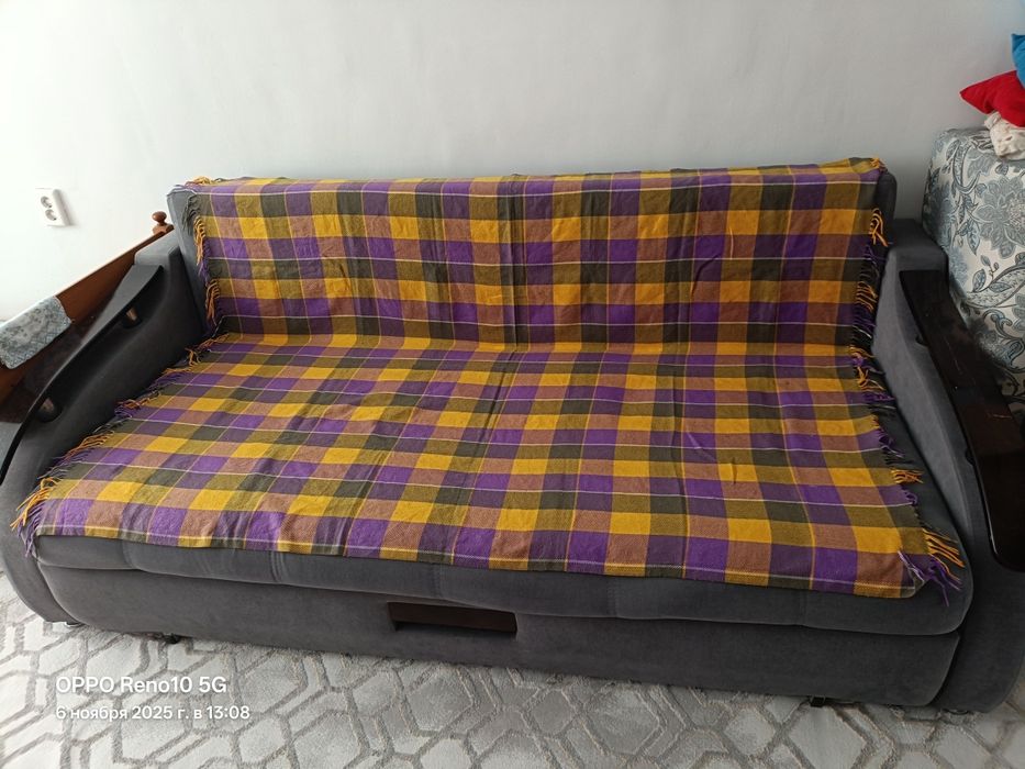 Продам диван в хорошем состоянии
