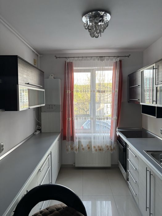 Inchiriez apartament 2 camere str. Jupiter