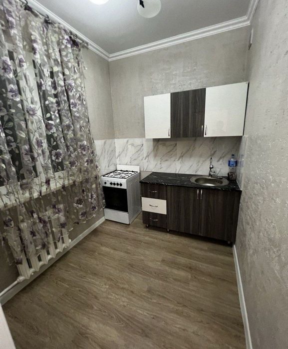 М.Улугбекский район Ялангач 2*4*4 всё есть Отличная квартира