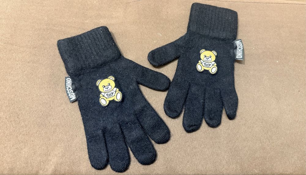 Оригинални Moschino