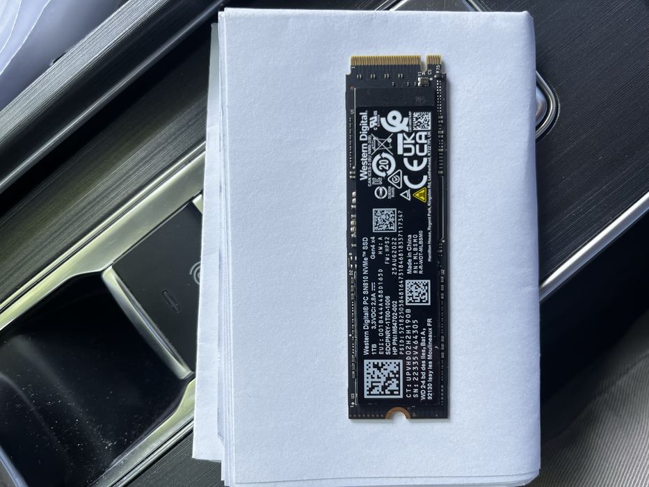 NVME диск SSD 1tb WD