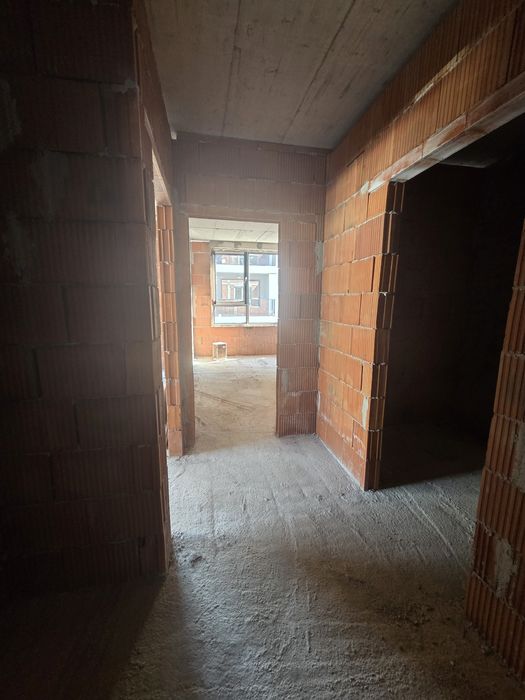 Продава 3-стаен Перник, Изток на акт 14