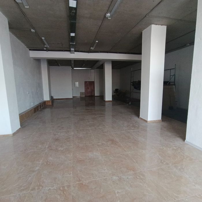 Аренда помещения под коммерцию 130км2