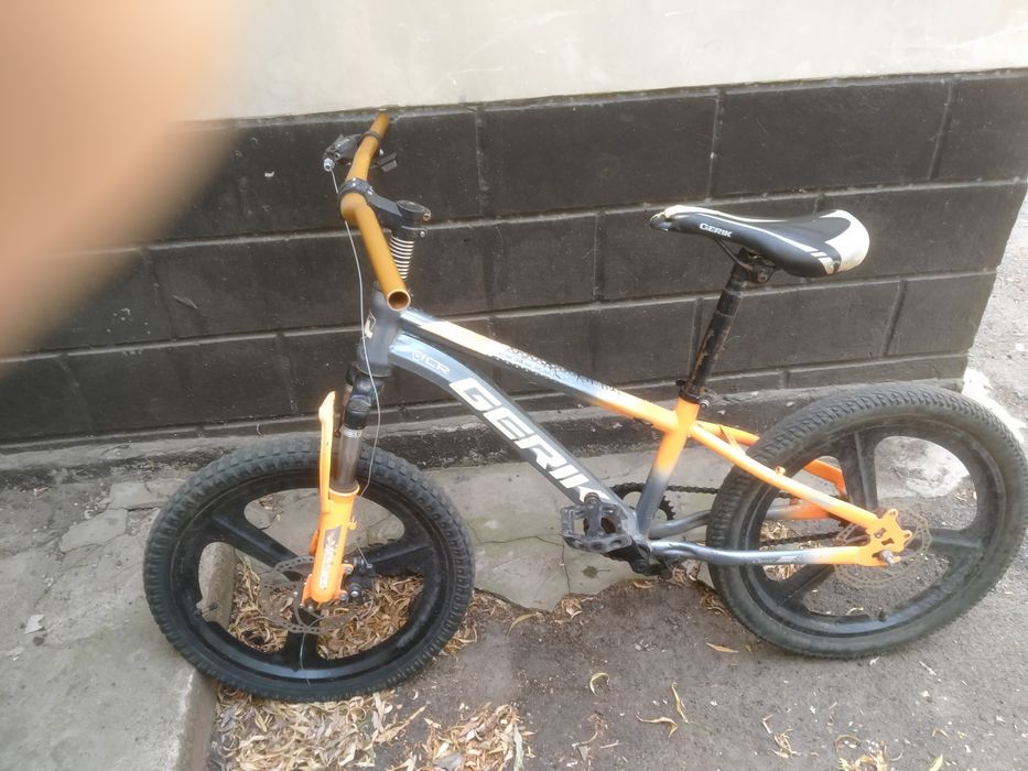 Велик на ходу очень хороший