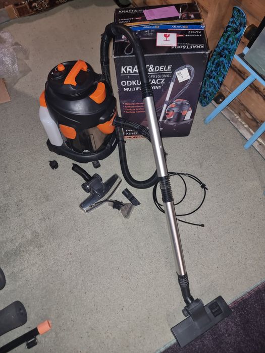 Aspirator umed-uscat 1400 W, 20 L