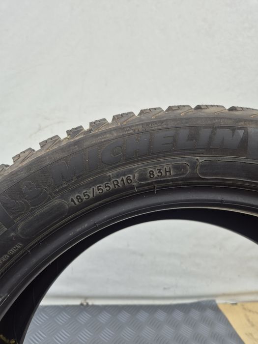 2бр 185 55 16 Michelin зимни 18г