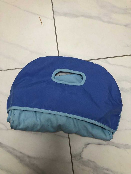 Продам Детскую кресло.