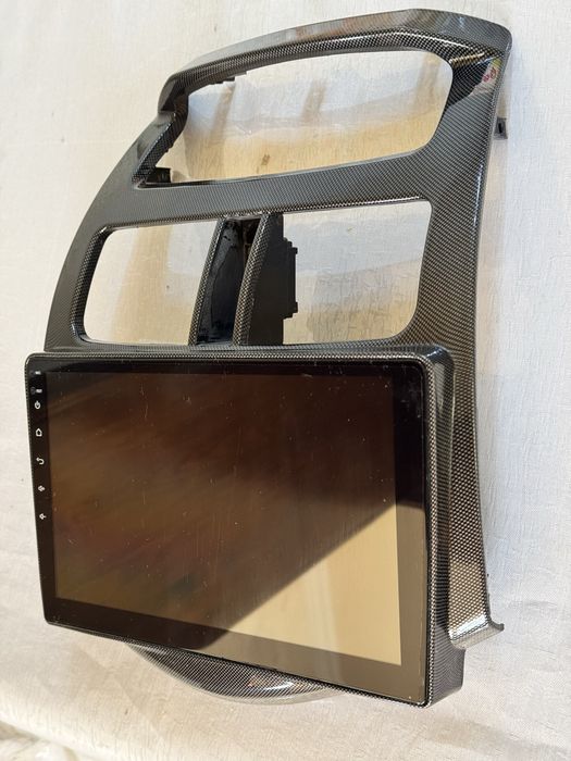 Монитор сотилади Teyes CC3 10 дюйм зур холатда! Рамкаси билан!