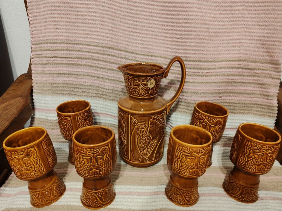 Vând set rustic vechi pt. vin