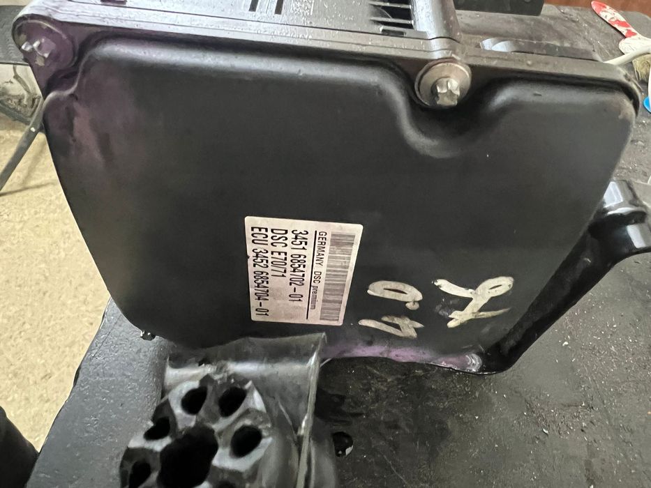ABS помпа за БМВ Е 70
