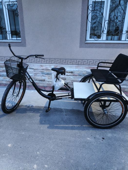 Велосипед готовый взрослый ,для двух детей в зайди.